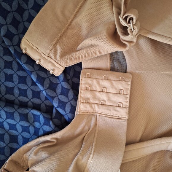 cacique bra 46C - Picture 9 of 9